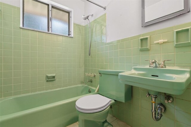 809 Sleepy Hollow Rd, Castle Shannon, PA 15234 - full bathroom with tile walls, bathing tub / shower combination, and tile patterned floors