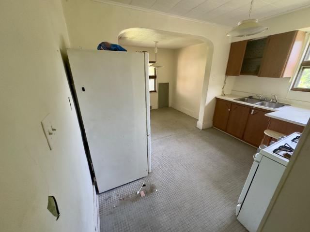 1818 Beaver Rd, Ambridge, PA 15003 - photo 26