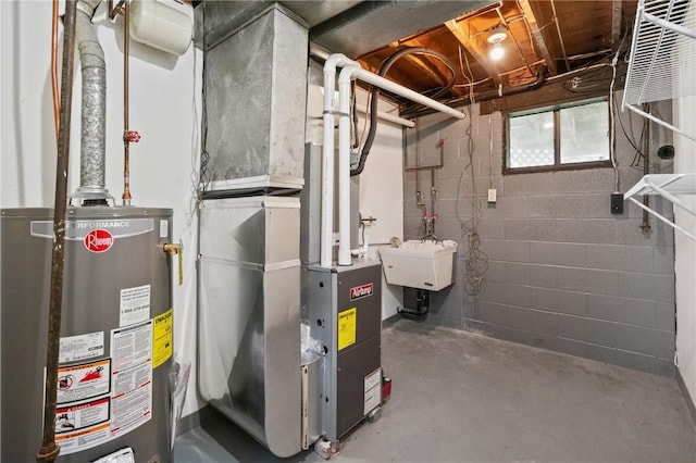 404 Beulah St, Shaler, PA 15209 - utilities featuring gas water heater and a sink