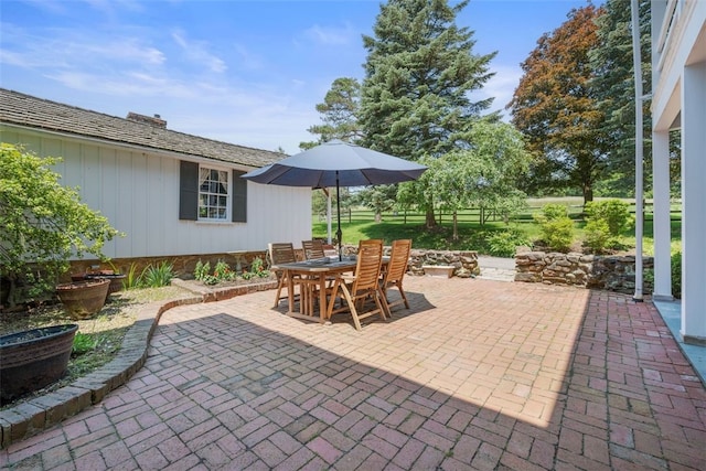 904-906 Blackburn Rd, Sewickley Heights, PA 15143 - view of patio / terrace featuring outdoor dining space