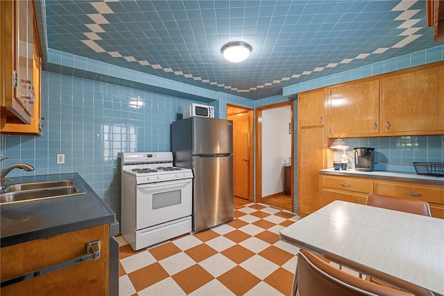 3206 Main St, Munhall, PA 15120 - photo 12