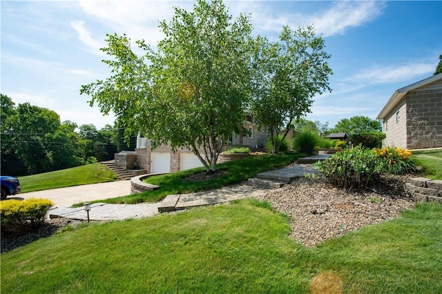 101 Lynne Dr, Big Beaver, PA 15010 - view of grassy yard featuring a garage