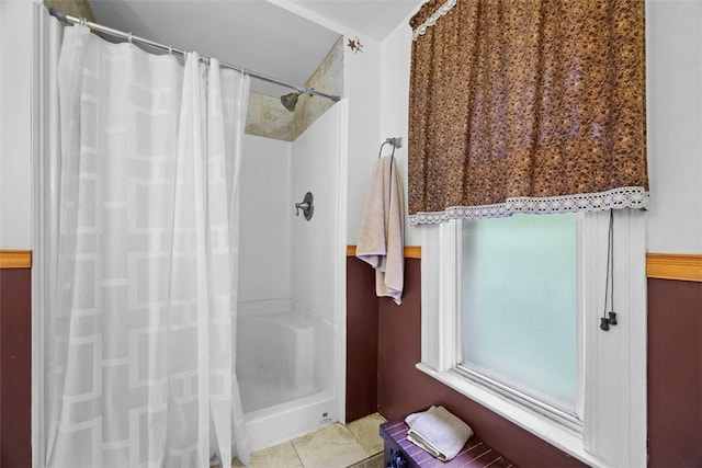 3333 Fleming Ave, Brighton Heights, PA 15212 - bathroom featuring a shower with curtain and tile patterned floors