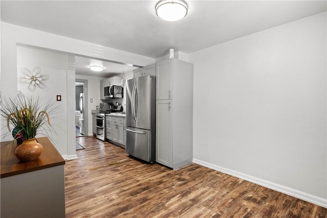 928 Elwell St, Lincoln Place, PA 15207 - photo 8