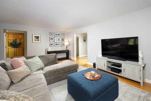 16 Grace Rd, Scottdale, PA 15683 - living area with light wood-style flooring