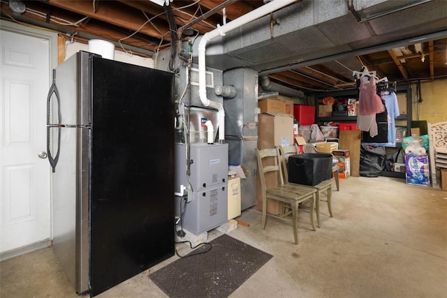 16 Grace Rd, Scottdale, PA 15683 - unfinished below grade area with freestanding refrigerator