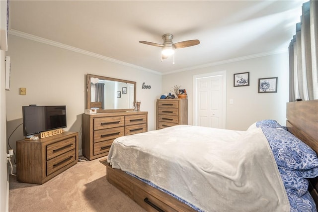 563 Edward St, Derry Twp, PA 15650 - bedroom featuring crown molding, light colored carpet, and a ceiling fan