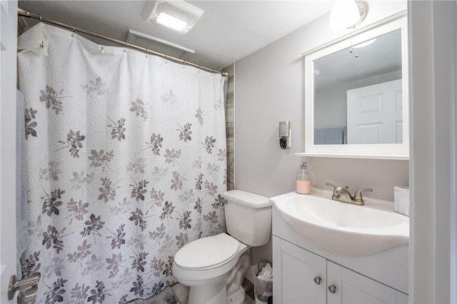 563 Edward St, Derry Twp, PA 15650 - bathroom with vanity and curtained shower