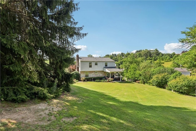 105 Gary Dr, Ohio Twp, PA 15143 - view of grassy yard