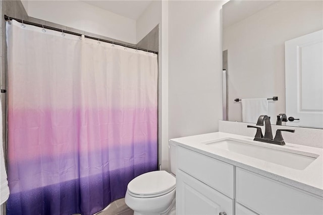 1735 Stevensan Dr, Franklin Park, PA 15143 - bathroom with vanity and a shower with curtain