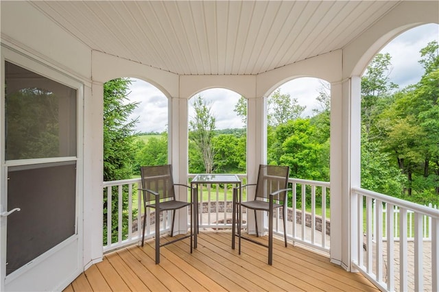 102 Klages Rd, Donegal, PA 15376 - view of porch