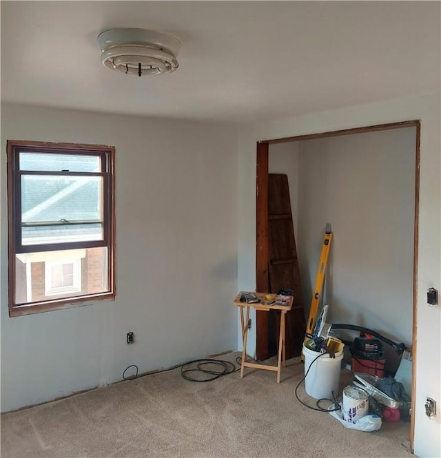 406 Walnut St, Sugarcreek, PA 16343 - spare room featuring carpet