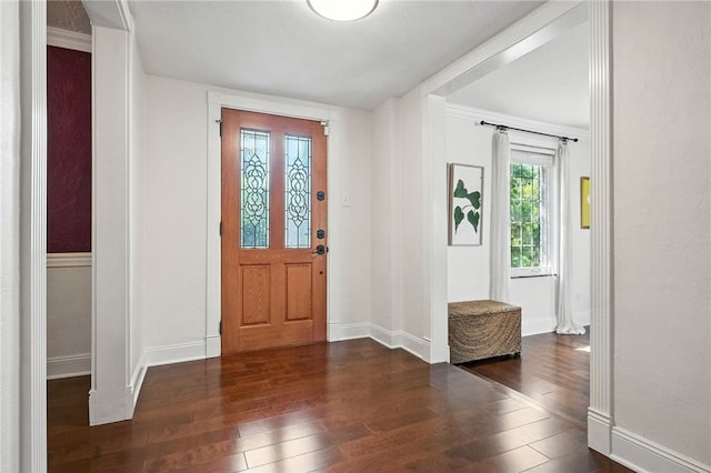 590 Kenilworth Dr, Mt Lebanon, PA 15228 - entryway featuring dark wood-style floors