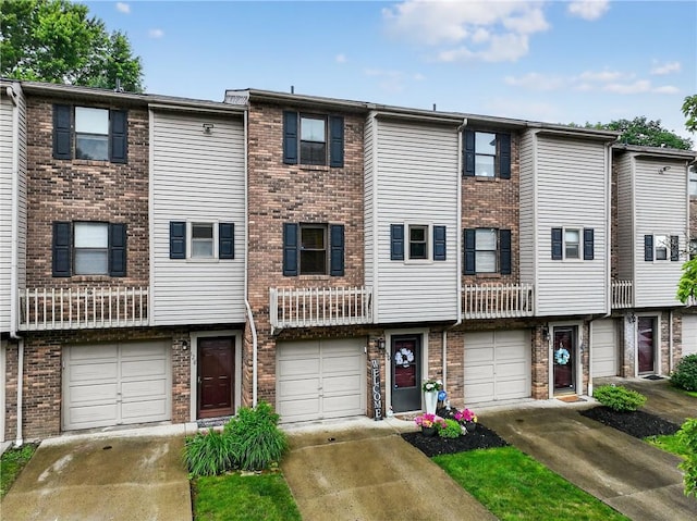 130 Forest Dr, Seven Fields Boro, PA 16046 - photo 1