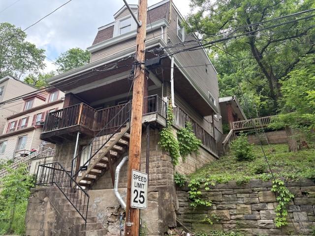 1824 Brahm St, Spring Hill, PA 15212 - photo 2