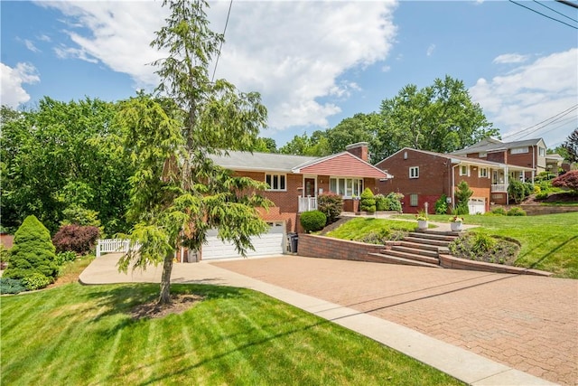 404 Clair Dr, Saint Clair, PA 15241 - photo 3