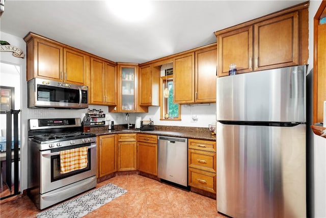404 Clair Dr, Saint Clair, PA 15241 - photo 12
