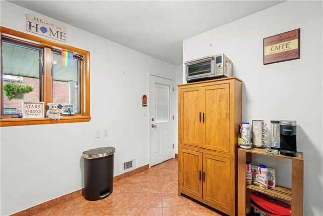 404 Clair Dr, Saint Clair, PA 15241 - photo 13