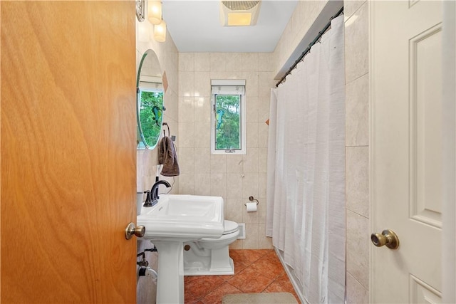 404 Clair Dr, Saint Clair, PA 15241 - photo 14
