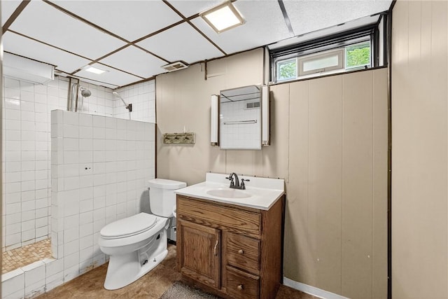3259 Brodhead Rd, Center Twp, PA 15001 - full bath featuring a tile shower and vanity
