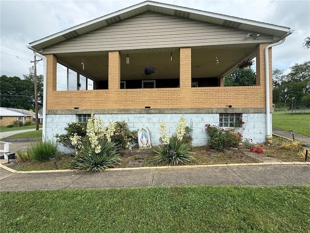 410 Hershey Rd, Penn Hills, PA 15235 - view of front facade with brick siding