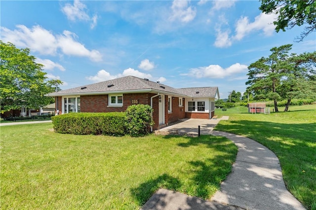 235 Vernon Ave, Washington Twp, PA 15012 - photo 1