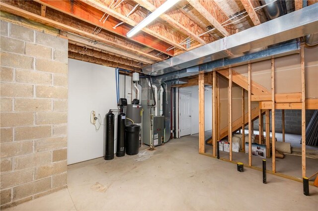 2214 Shannon Mills Dr, Connoquenessing Twp, PA 16053 - unfinished basement with a water softener and heating unit