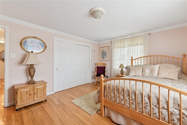 145 Herbst Rd, Kennedy Twp, PA 15108 - bedroom with crown molding and light wood-style flooring