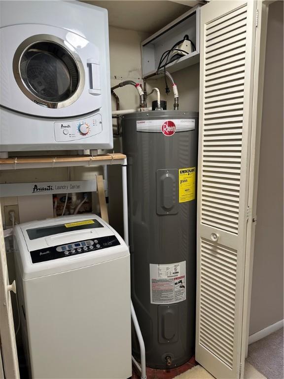 403 Piper Ln, Twp Of But Nw, PA 16001 - laundry area featuring water heater and stacked washer / dryer