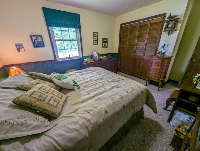 426 Unionville Rd, Franklin Twp, PA 16001 - carpeted bedroom with a closet