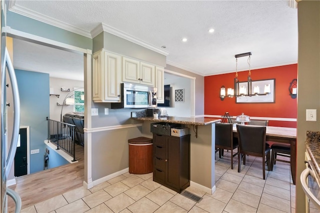 1908 Sheplar Dr, South Park, PA 15129 - photo 8