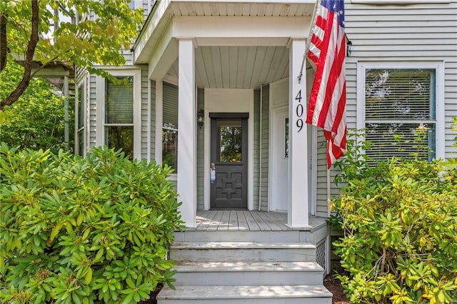 409 N Jefferson St, New Castle/1St, PA 16101 - photo 1