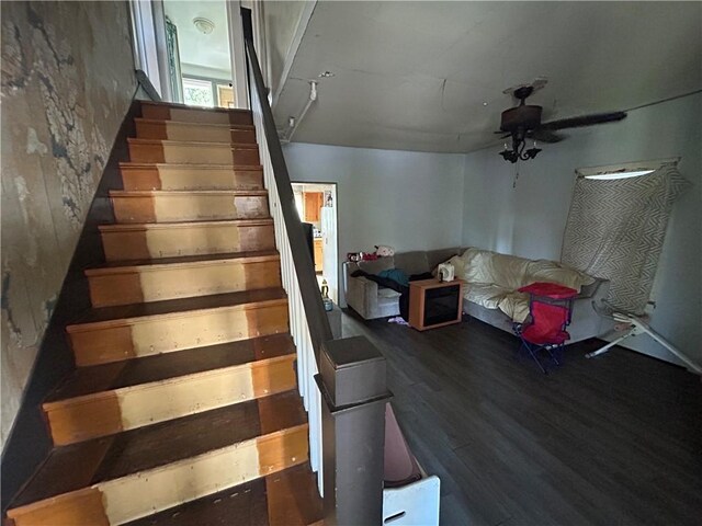 187 Main St, Markleysburg, PA 15459 - photo 11