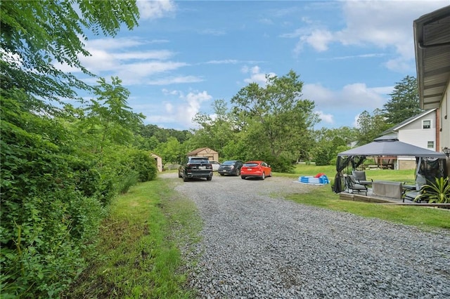 3640 Bakerstown Rd, Richland, PA 15044 - view of dirt / gravel driveway
