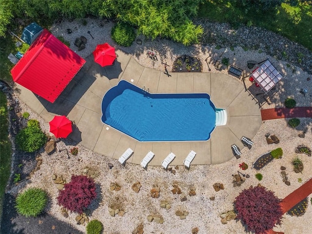 207 High Acres Rd, Lancaster Twp, PA 16037 - view of outdoor pool