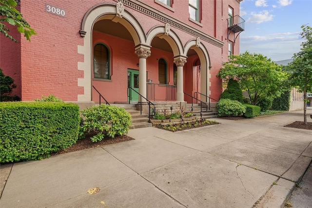 3080 Smallman St, Downtown Pgh, PA 15201 - view of exterior entry featuring brick siding and covered porch