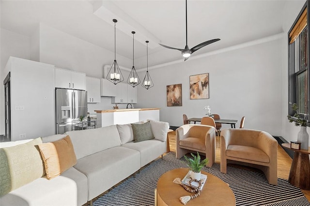3080 Smallman St, Downtown Pgh, PA 15201 - living area featuring ceiling fan