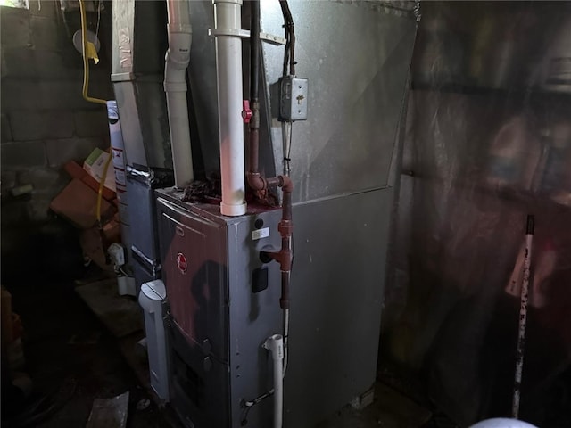 2425 Degenhardt Rd, Hampton, PA 15044 - utilities with heating unit