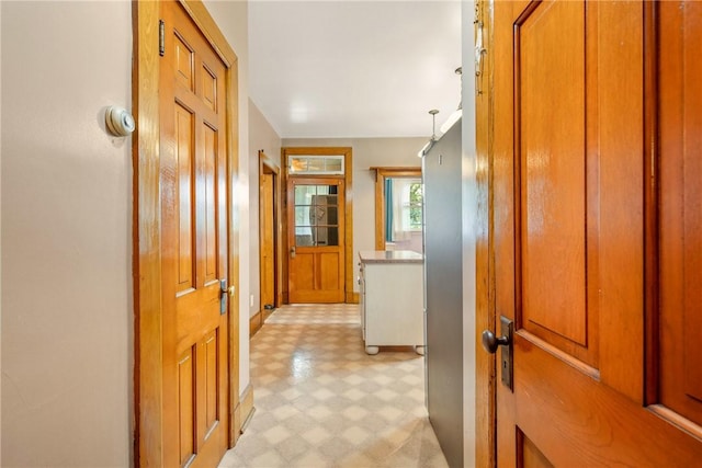 429 S Center Ave, Somerset Boro, PA 15501 - corridor with light flooring and baseboards