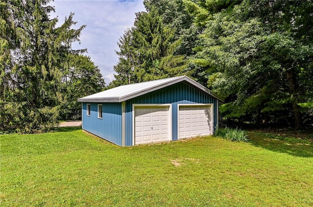 483 Twin Lakes Rd, Unity Twp, PA 15650 - view of detached garage