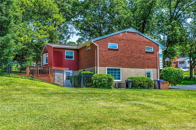3912 Milton Dr, Richland, PA 15044 - view of side of home featuring a central AC unit and brick siding