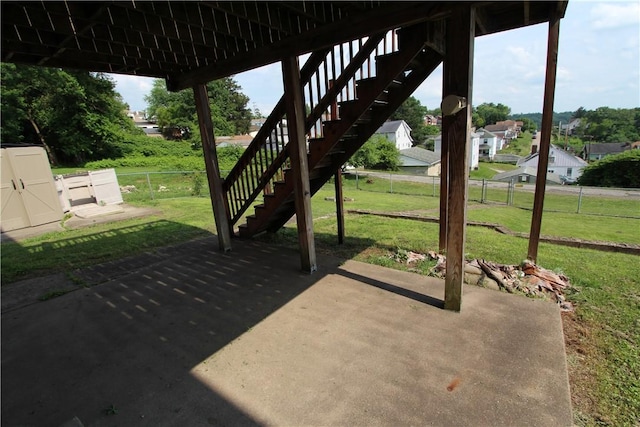 1405 Leaside Dr, Lincoln Place, PA 15207 - photo 8