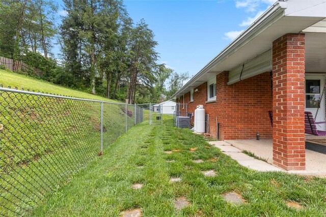 804 Redwood Dr, Cecil, PA 15057 - photo 40