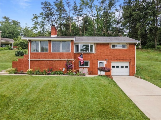804 Redwood Dr, Cecil, PA 15057 - photo 1