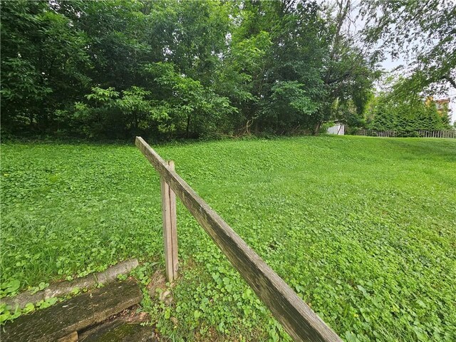 120 E Garden Rd, Brentwood, PA 15227 - photo 21