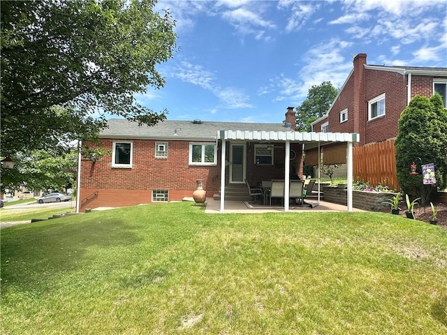 1024 Beechland St, Lincoln Place, PA 15207 - photo 2