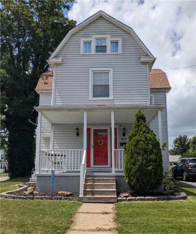 611 Stewart Ave, Grove City Boro, PA 16127 - photo 1