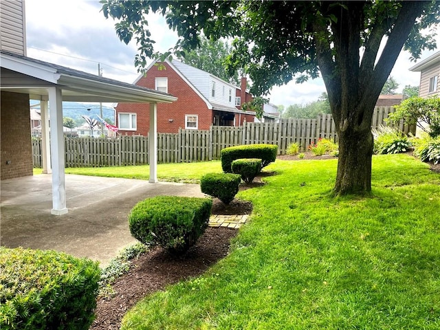 15 S 7th St, Youngwood, PA 15697 - view of yard featuring a patio area