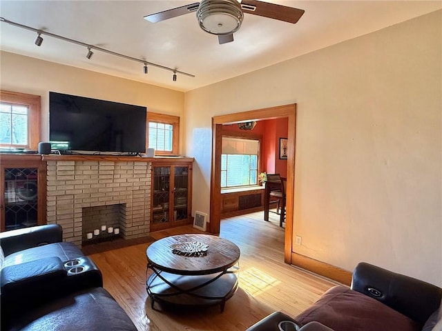 133 E Fairmont Ave, New Castle, PA 16105 - photo 7
