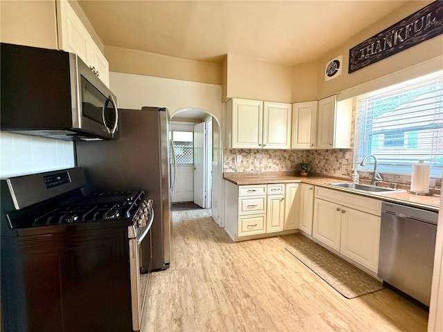 133 E Fairmont Ave, New Castle, PA 16105 - photo 11